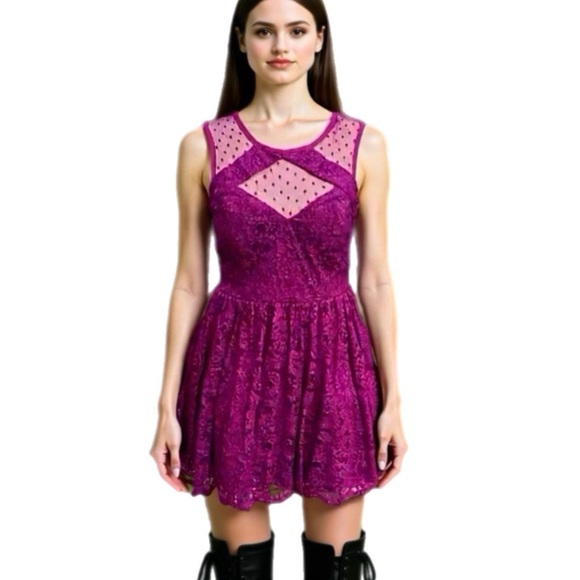 CITY STUDIO Mini Dress Sz 7 (Small) Lace Burgundy Sleeveless Fit Flare NWT - Picture 2 of 16